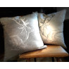 Edles Zierkissen Jacquard Hirsch Rotwild 50x50cm | Taupe Mokka