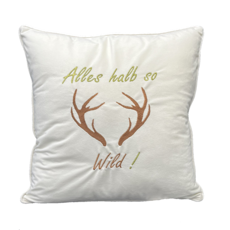 Zierkissen Chenillesamt bestickt "Alles halb so Wild" | creme-weiß